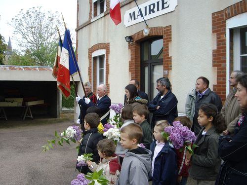 8MAI2010B